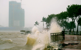 Từ trưa nay, Quảng Trị đến Đà Nẵng hứng đợt mưa to 400-600mm, có nơi trên 800mm