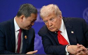 Mỹ bỏ cấm vận vũ khí với Campuchia