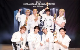 Stray Kids đoạt 3 giải Daesang tại Korea Grand Music Awards 2025