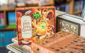 Độc đáo bộ cờ Thủy Tinh Châu lấy cảm hứng từ 12 con giáp