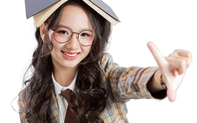 Phóng viên nhí Khăn Quàng Đỏ đại diện thiếu nhi Việt Nam đến Brazil