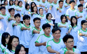 Đồng diễn Vovinam xác lập kỷ lục kép: hướng đến mục tiêu mỗi học sinh biết chơi một môn thể thao