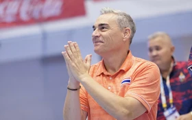 HLV futsal Thái Lan ngừng huấn luyện chuyên nghiệp sau khi để mất HCV