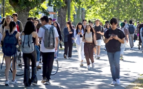 Canada đổi luật du học 2026: Học sinh Việt Nam cần chuẩn bị gì?