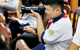 Ngắm nhìn thành phố qua ống kính nhiếp ảnh gia nhí
