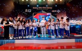 Đại diện Trường THPT Phan Việt Thống giành chiến thắng tại Đường đến vinh quang