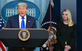 Ông Trump bảo vệ Bộ Tư pháp giữa chỉ trích liên quan tỉ phú ấu dâm Jeffrey Epstein