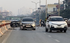 Ô tô tông liên hoàn ở Hà Nội, 1 người chết