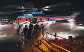 Trực thăng của Binh đoàn 18 bay xuyên đêm cấp cứu bệnh nhân tiên lượng nặng từ Trường Sa