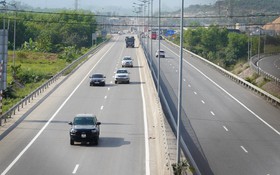 Nhiều tuyến cao tốc ghi nhận kỷ lục mới về lưu lượng xe dịp Tết