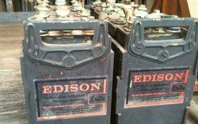 Loại pin 'lì nhất thế giới' sốt trở lại sau 120 năm bị chê