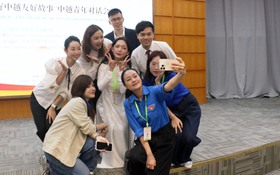 Mở rộng Hành trình đỏ Việt - Trung, lần đầu tổ chức cho du học sinh