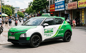 Tin tức sáng 25-4: Ngân hàng xiết nợ loạt ô tô của taxi Mai Linh