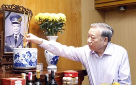 Tổng Bí thư, Chủ tịch nước dâng hương tưởng nhớ các lãnh đạo tiền bối