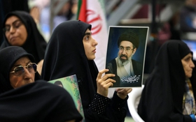 Tình báo Mỹ thông tin về nơi ẩn náu của Lãnh tụ tối cao Iran
