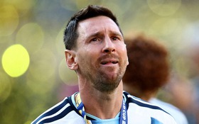Thuyết âm mưu ‘được FIFA chống lưng’ làm hại Argentina?