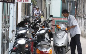 Thời của nghề giữ xe