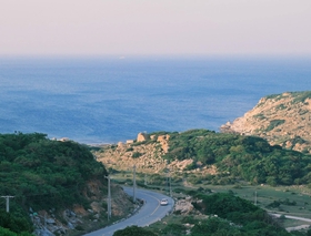 Rực rỡ không nằm ở đích đến: Road trip lên ngôi, đón những cung đường đẹp nhất cuối xuân