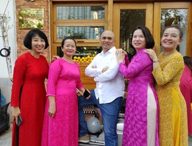 Người kể chuyện về những chuyến đi