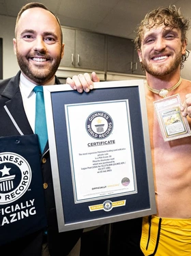 Thẻ Pokémon Illustrator lập kỷ lục Guinness với giá 420 tỉ đồng