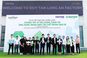 Cocoon hợp tác Duy Tân Recycling dùng nhựa tái chế 100% trong bao bì