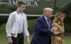Tổng thống Trump mắc COVID-19