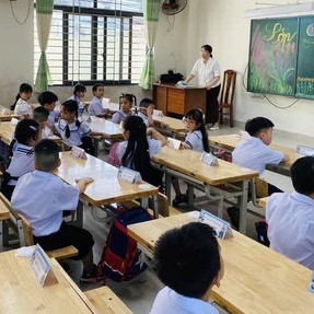 Các trường giải 'bài toán' không thu tiền giáo dục tăng cường ra sao?