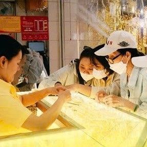 Kịch bản nào cho giá vàng, bạc sau khi Mỹ tấn công Iran?