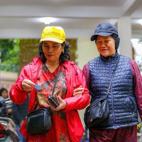Tháng 10, lương hưu về ngày nào?