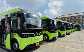 Thêm 169 xe buýt điện lăn bánh, TP.HCM dần xanh hóa giao thông công cộng