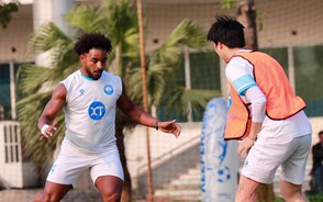 Xuân Son ghi bàn, Thép Xanh Nam Định ngược dòng đánh bại Ninh Bình