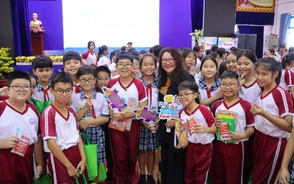 Học trò Trường tiểu học Lê Đức Thọ khám phá văn chương: từ ống heo cảm xúc đến bài văn hay