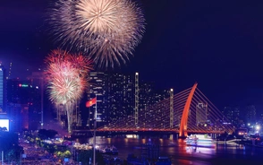 Chi tiết điểm bắn pháo hoa dịp lễ 30-4 năm 2026 trên cả nước