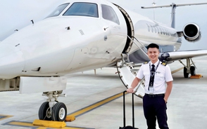 Phi công lái chuyên cơ và những chuyện ít ai ngờ