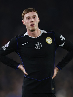 Chelsea để thua đội trụ hạng tại Premier League 