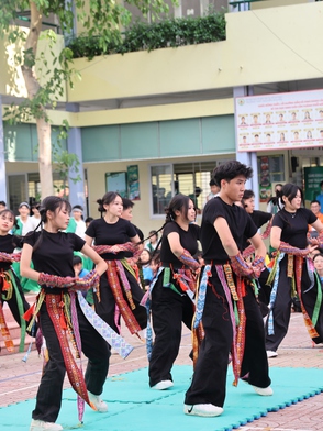 Không gian trại đậm chất vùng miền tại Hội trại truyền thống 9-1 Cụm trại 4