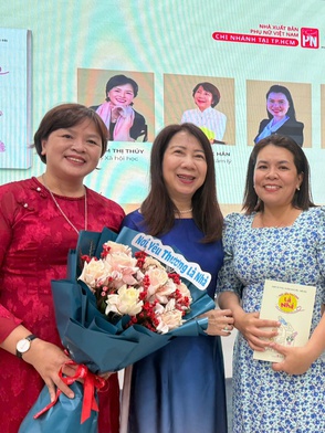 Nơi yêu thương là nhà: Lắng nghe để rút ngắn khoảng cách thế hệ