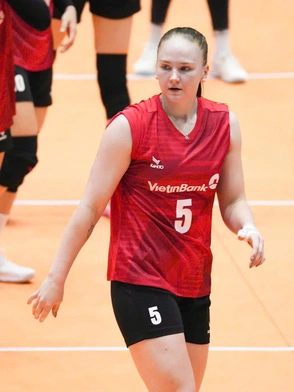 Bóng chuyền nữ: Vietinbank đánh bại Binh chủng Thông tin 3-0