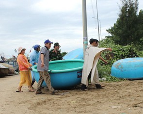Ninh Thuận khẩn trương sơ tán dân tránh bão số 14
