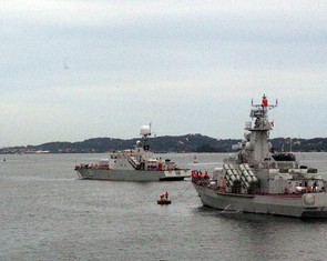 Vùng 4 Hải quân chủ động ứng phó với bão số 14