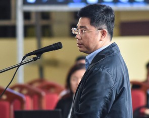 Trụ sở đường dây đánh bạc có phòng làm việc của Cục trưởng C50