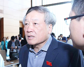 Chánh án Nguyễn Hòa Bình: Sẽ làm việc với chuyên gia vụ lùi xe trên cao tốc