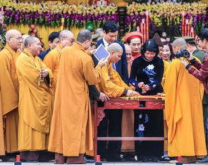 Phó chủ tịch nước dự nghi lễ khai hội Yên Tử