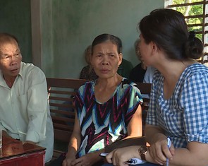 Cha mẹ già chờ nhìn mặt 'hiệp sĩ' Thôi lần cuối