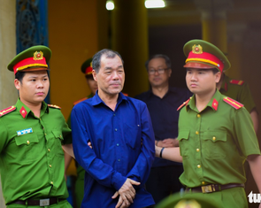 Xác minh ông Trần Bắc Hà có xuất cảnh hay không