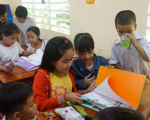 Những bạn trẻ âm thầm góp sách tặng học trò vùng sâu
