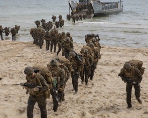 Thủy quân lục chiến Mỹ bí mật tập đổ bộ chiếm đảo, đối phó Trung Quốc