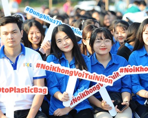 'Tại đây không cung cấp túi nilông nếu không yêu cầu'