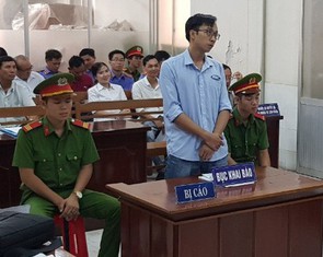 Cán bộ bảo hiểm xã hội tỉnh nhận 18 tháng tù vì uống bia lái xe tông chết người