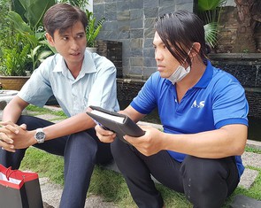 Trả lại ngàn đô cho người nước ngoài: Chàng trai được mời công việc mới